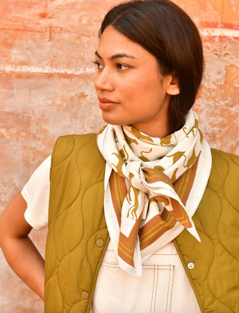 Foulard Fauve Noisette Byzantine