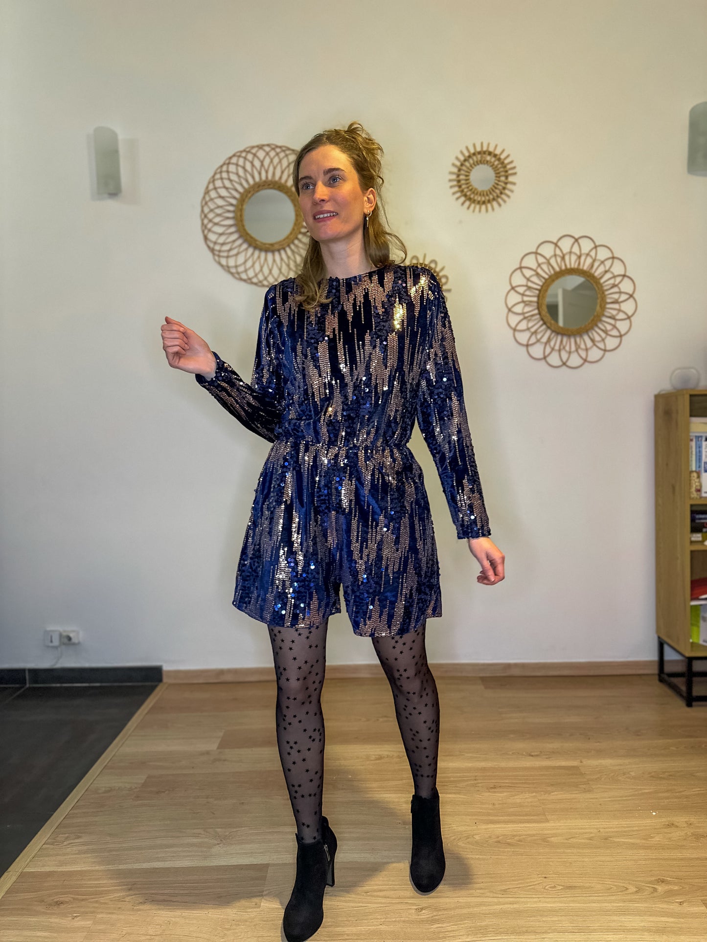 Combishort Pamela en velours bleue marine et sequins - Margothe