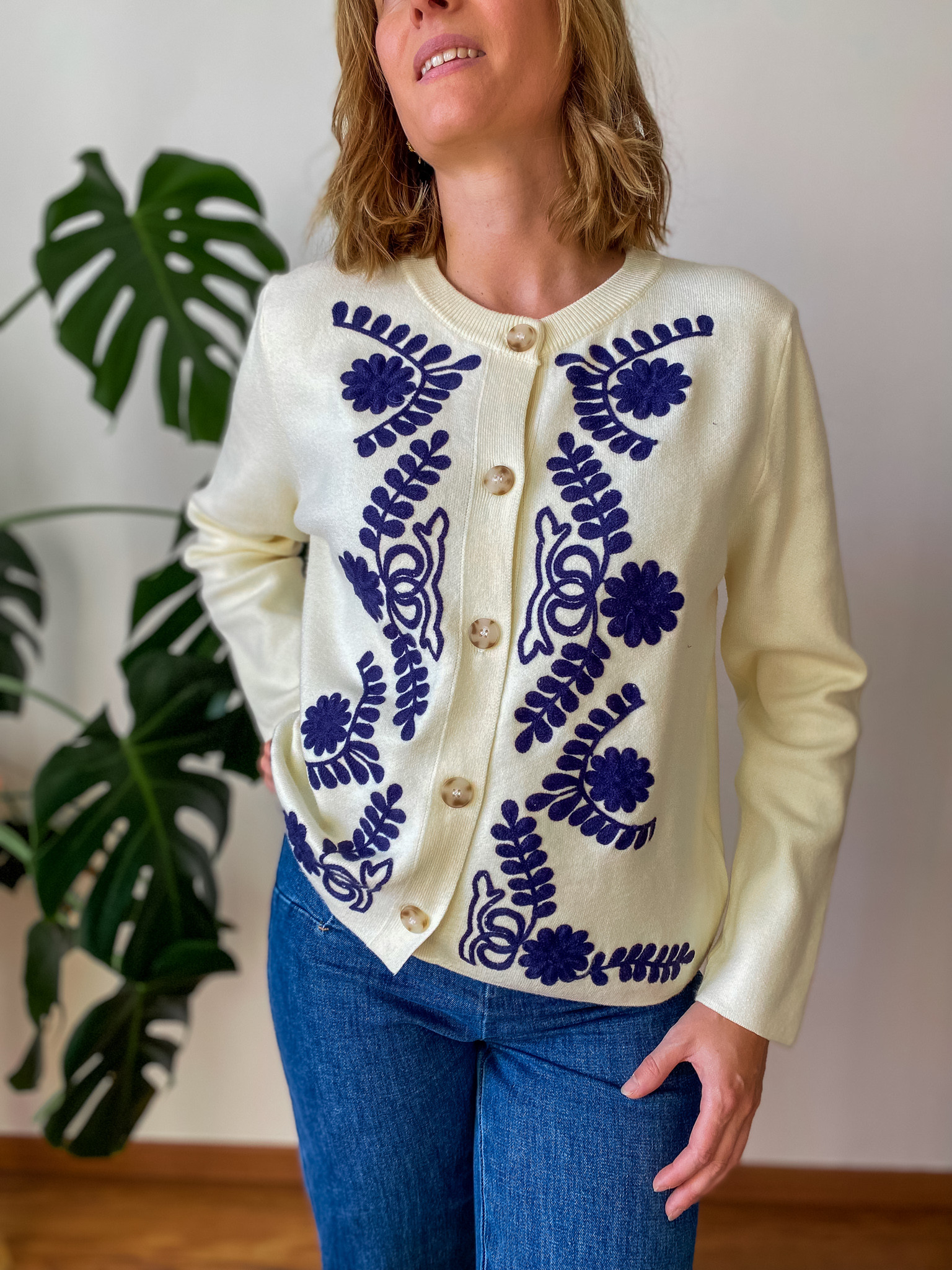 Gilet Adèle broderie bleu marine