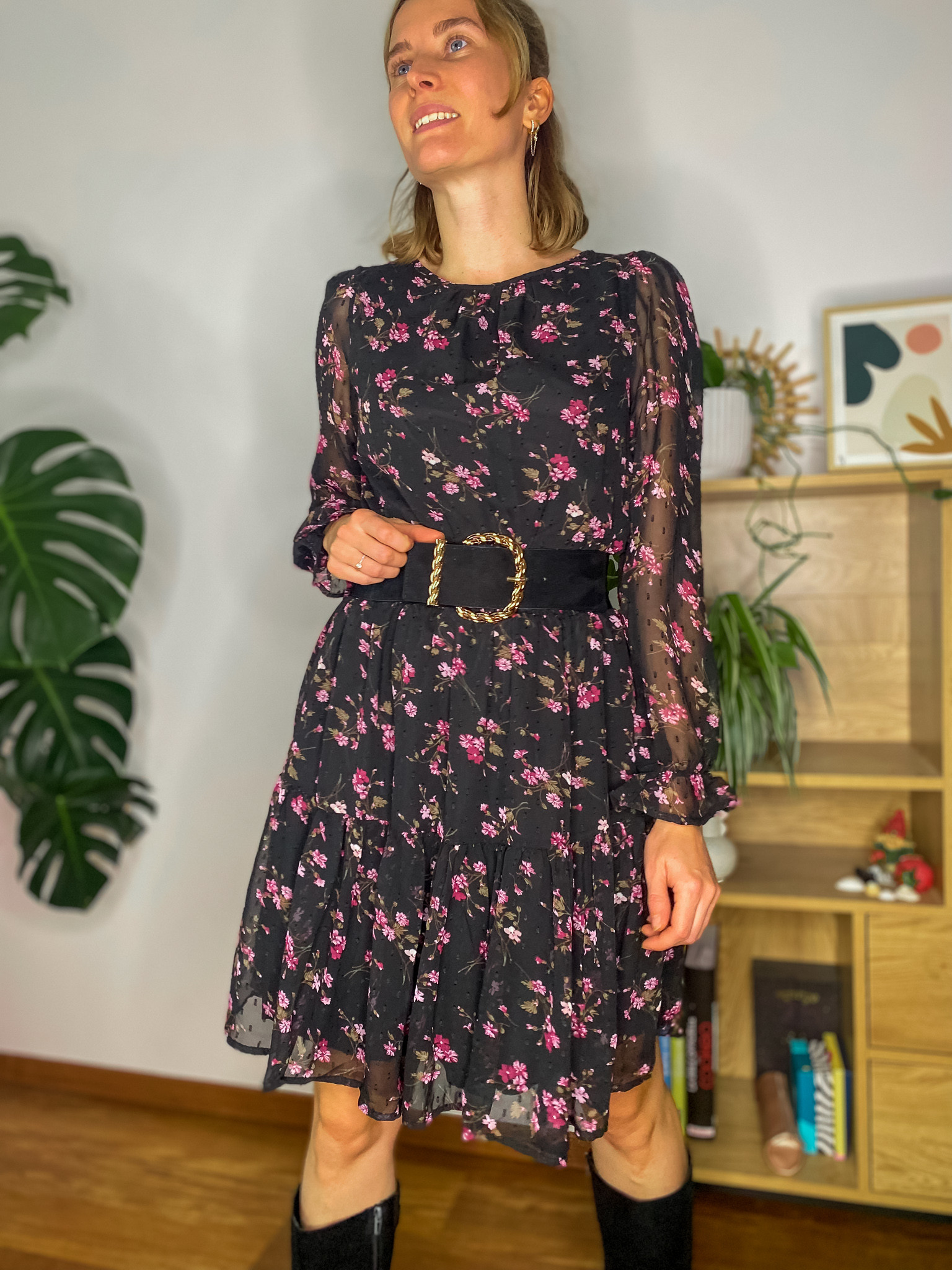 Robe Mia noire à imprimé fleuri