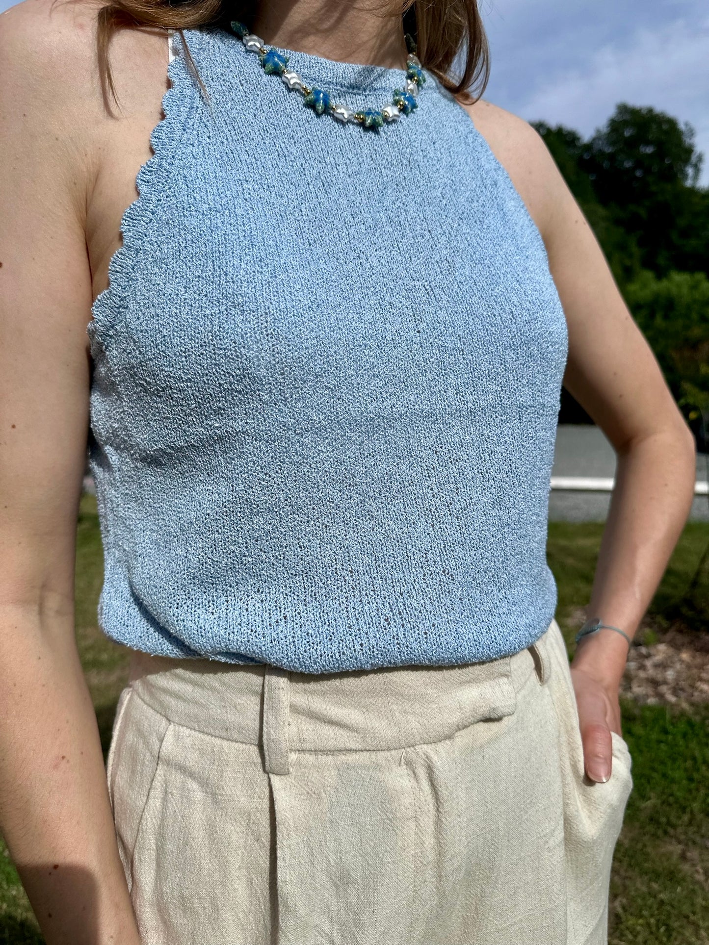 Top Elio bleu en maille légère