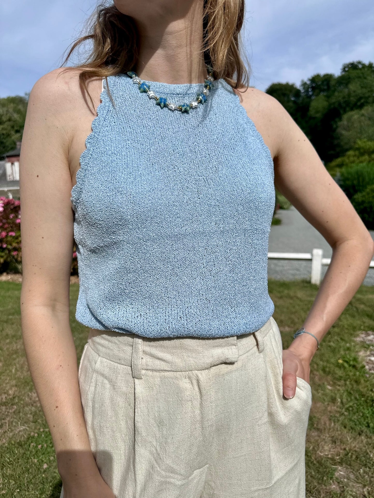 Top Elio bleu en maille légère