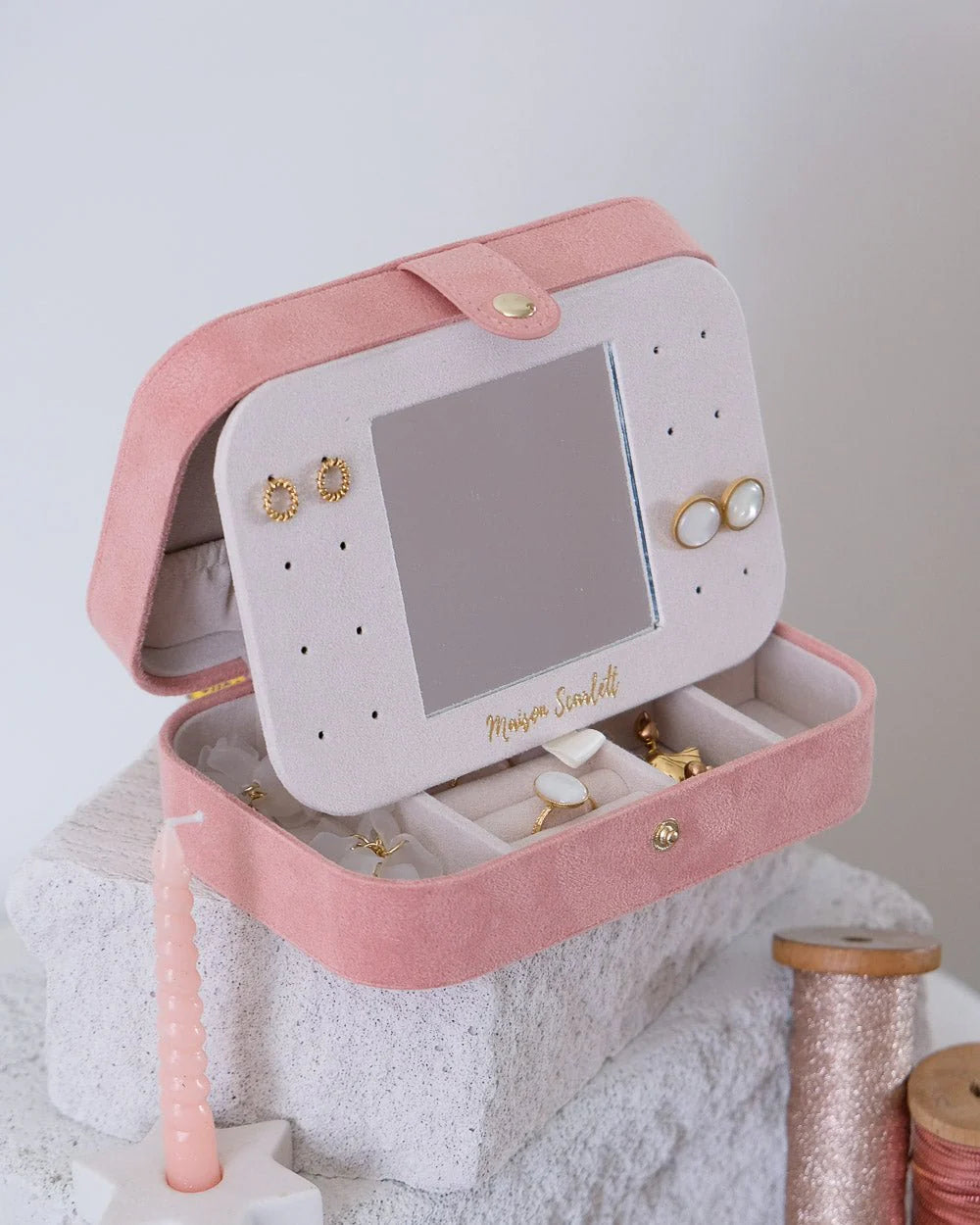 Boîte à bijoux de voyage Brigitte en velours beige