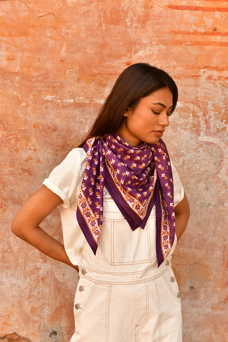 Grand foulard Nika prune - Byzantine