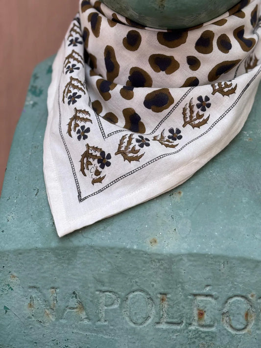 Foulard 60x60cm LÉOPARD Écru - Byzantine - Margothe